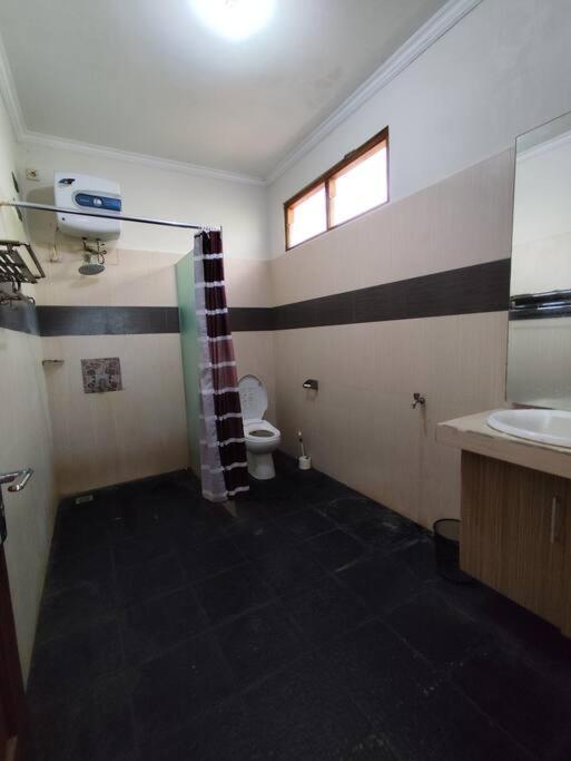 Niki Mawon Homestay Kejayan Buitenkant foto