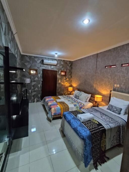Niki Mawon Homestay Kejayan Buitenkant foto